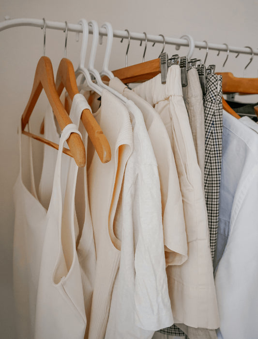 Stay Cool and Stylish: The Best Summer Fabrics and Wardrobe Essentials