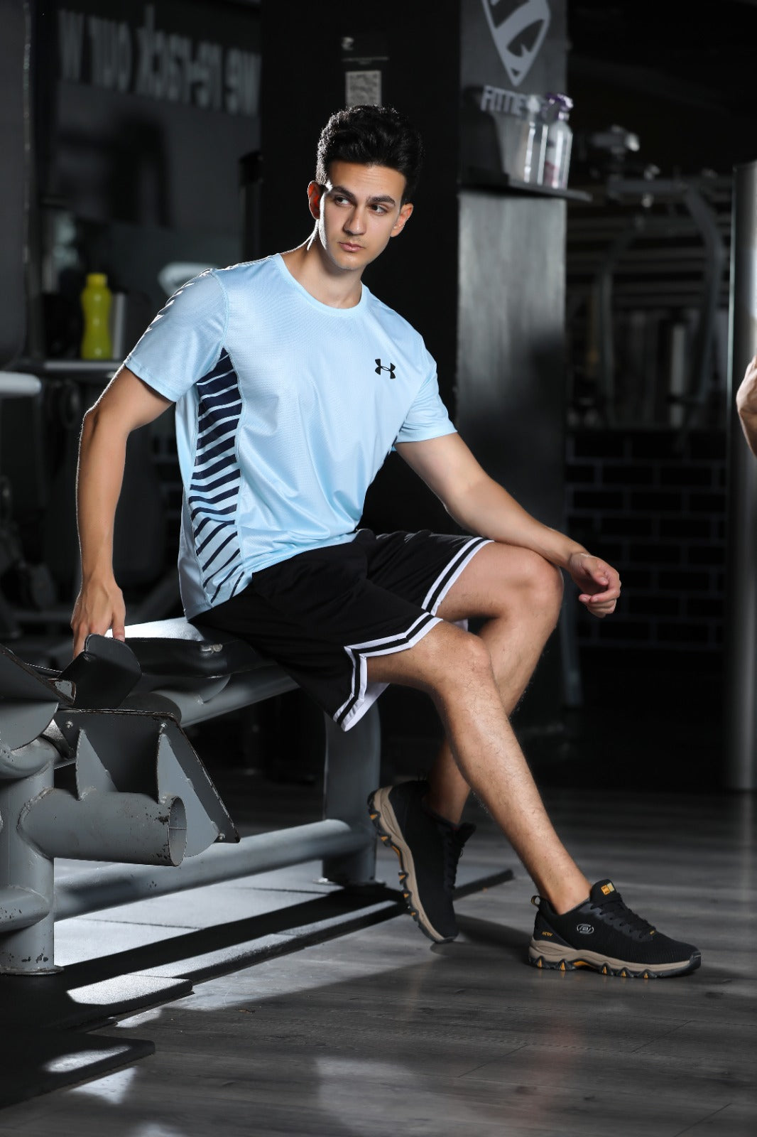 Men's Vented Side Panel T-Shirt